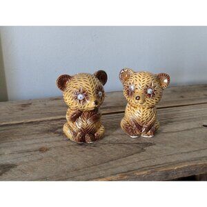 3/25$ Googly eyes Bears salt and pepper shakers, Made in Japan